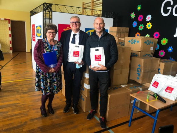 Park Handlowy Matarnia wspiera gdańskie szkoły Zdrowie, LIFESTYLE - Park Handlowy Matarnia przyczynił się do zwiększenia bezpieczeństwa w gdańskich szkołach. We współpracy z Miastem Gdańsk, centrum przekazało maseczki i środki dezynfekujące do 9 placówek.