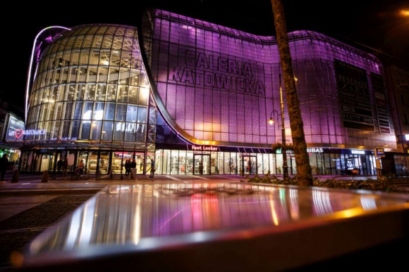 Galeria Katowicka na różowo wspiera Pink Lips Project Zdrowie, LIFESTYLE - Galeria Katowicka dołączyła do Pink Lips Project